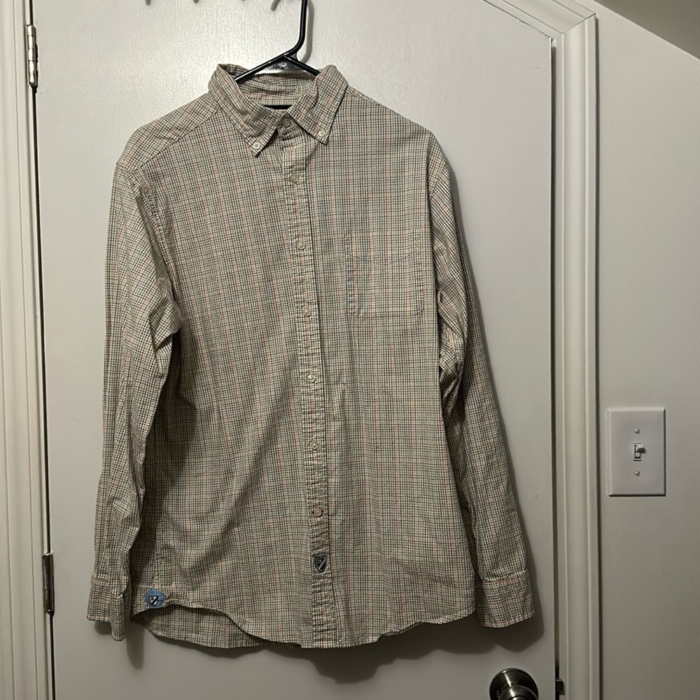 Men’s slim fit button up